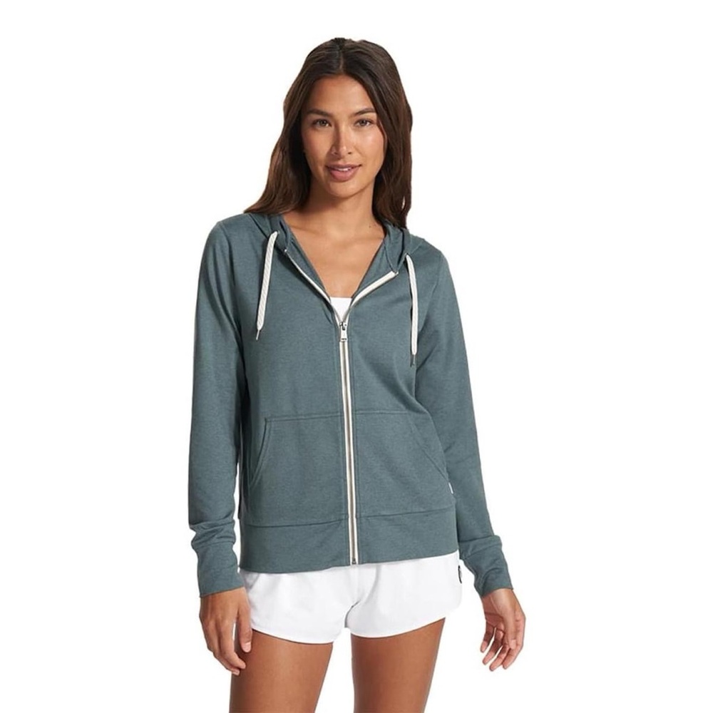 NWOT Vuori Halo Performance Hoody, size XS.